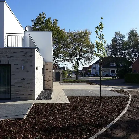 Restaurant Zum Wacholderhain 招待所 3*