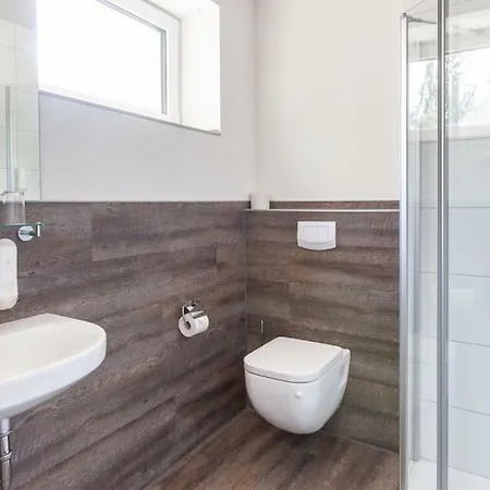 Restaurant Zum Wacholderhain Guest house 3*